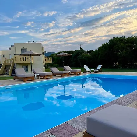 Angelos Apartahotel