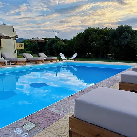 Apartahotel Angelos 3*