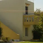 Angelos Aparthotel