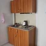 Angelos Aparthotel 3*